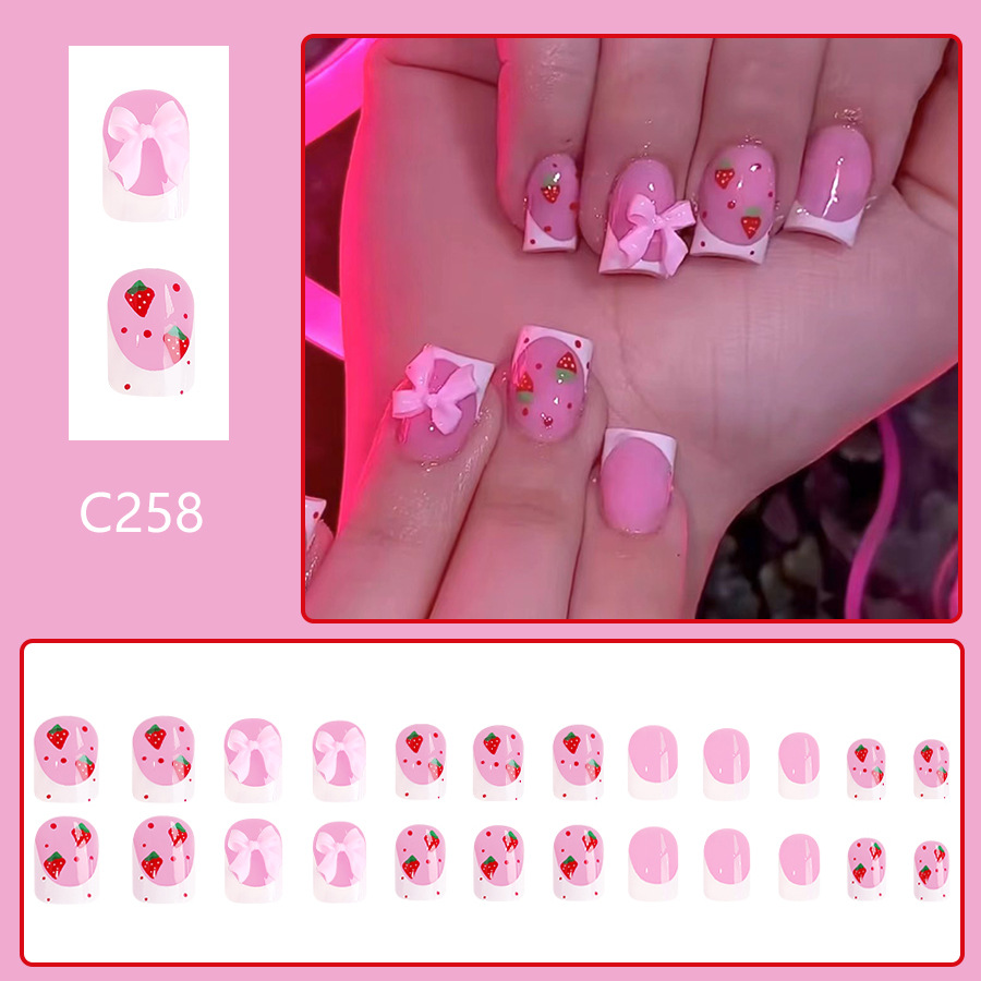 24 stuks rode aardbei ontwerpe - Nail Art Aesthetic recensie en prijs